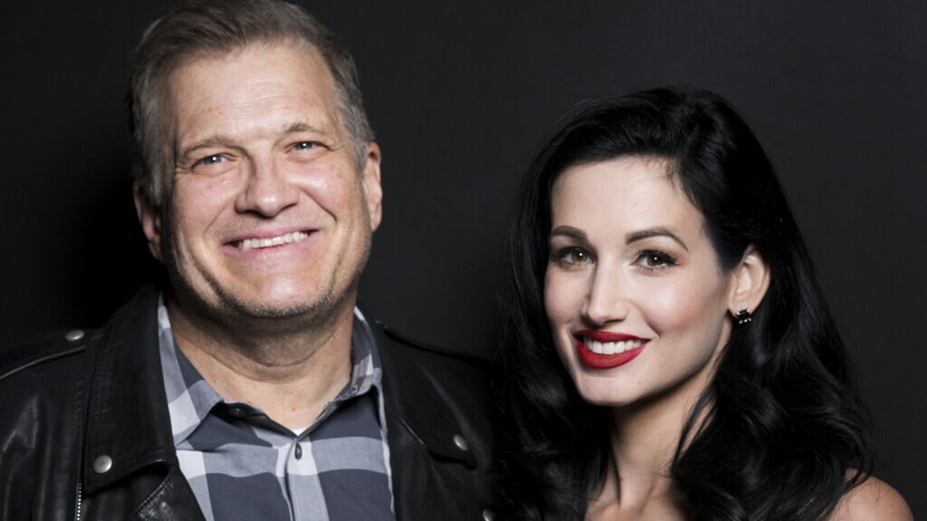 is drew carey married