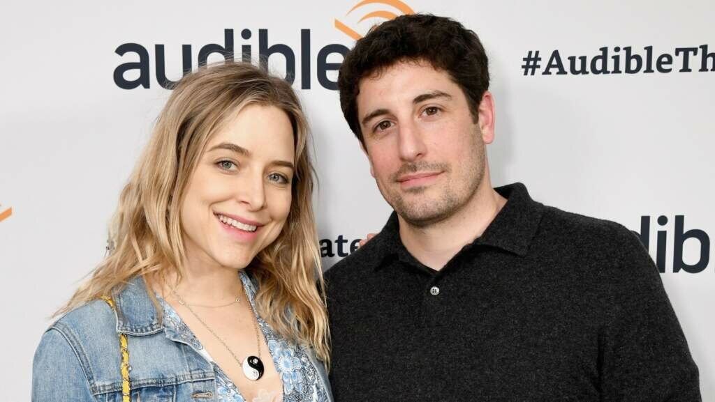 Who Is Jenny Mollen Married To
